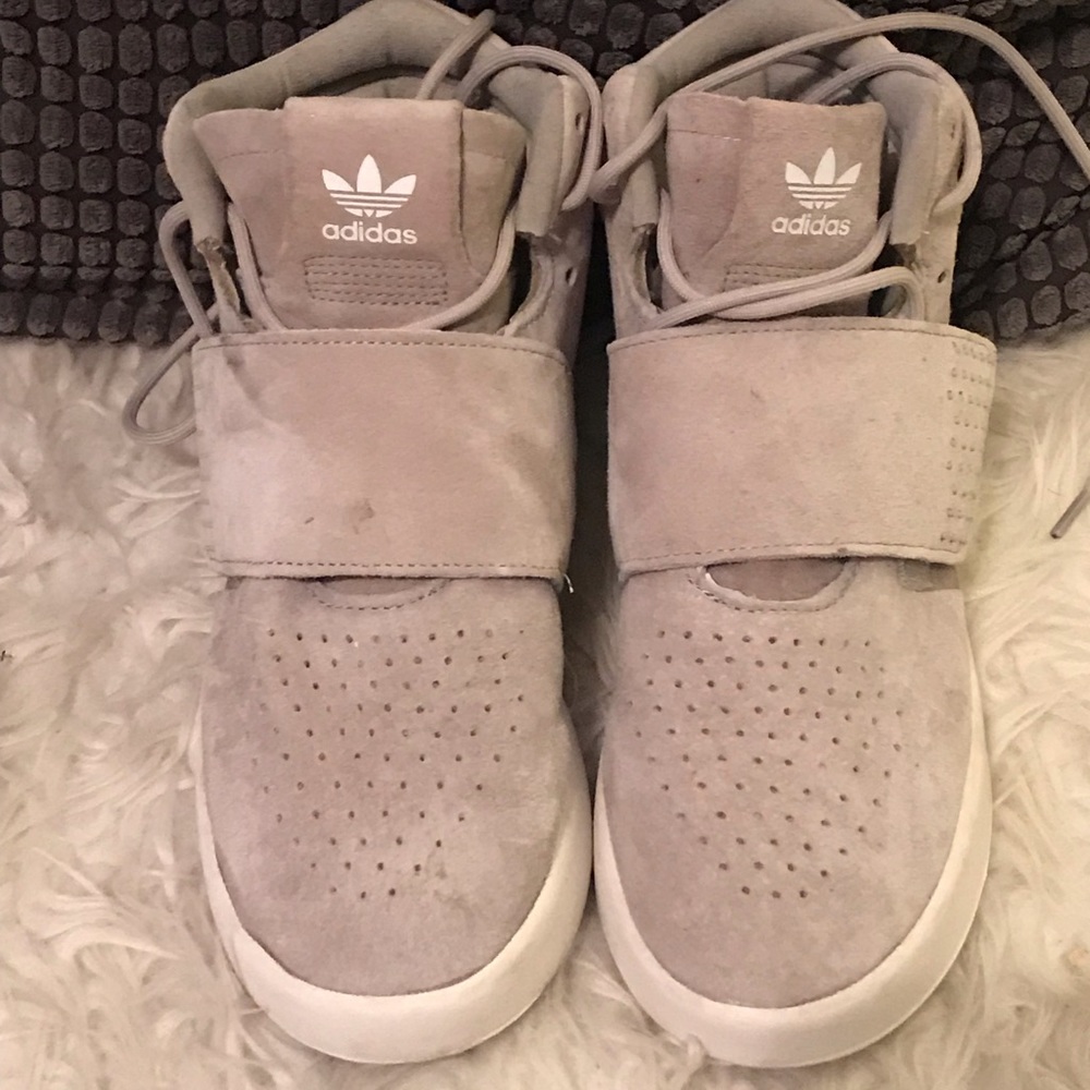 Grey high top Adidas Sneakers